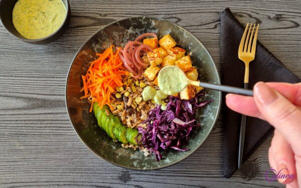 Granen salade met halloumi