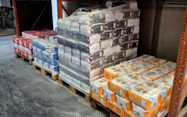 Italiaanse Tomaten in Blik en Tipo 00 Meel