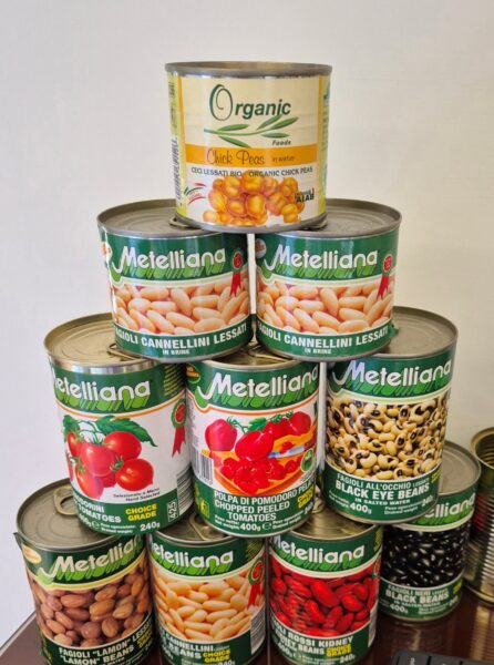 Italiaanse Tomaten in Blik en Tipo 00 Meel