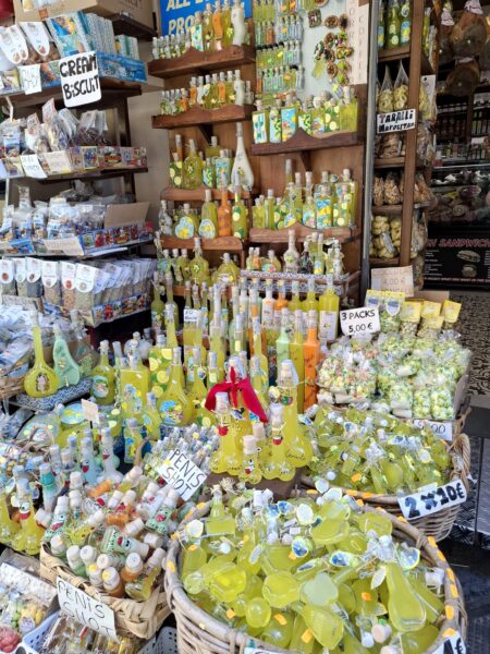 Van Napels tot Ischia: een onvergetelijke reis langs de Amalfikust