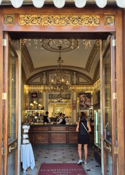 Van Napels tot Ischia: een onvergetelijke reis langs de Amalfikust