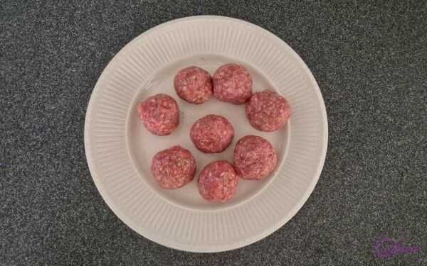 Kokoscurry met gehaktballetjes