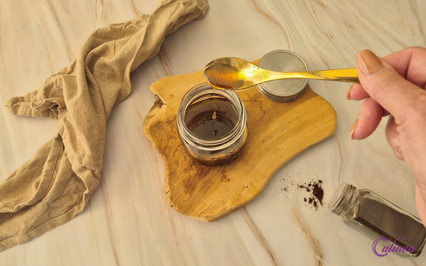 Vegan karamel maken met maple syrup en olijfolie